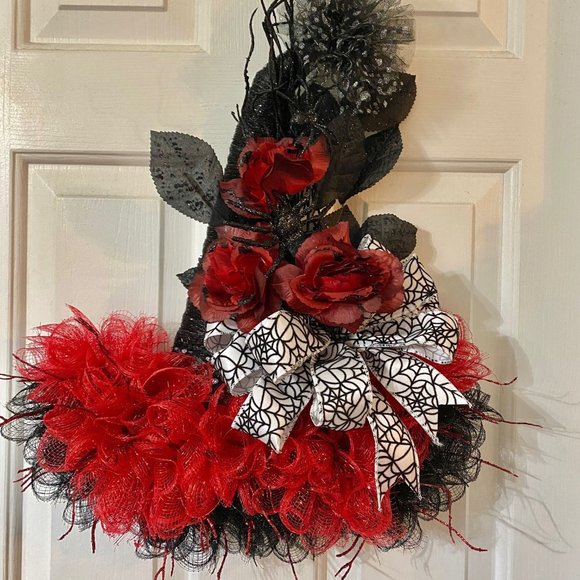 Red Rose Fancy Witch Hat for Halloween! - Picture 1 of 6